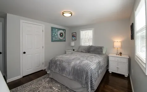 25 Bartlett Street Kingston NH 03848