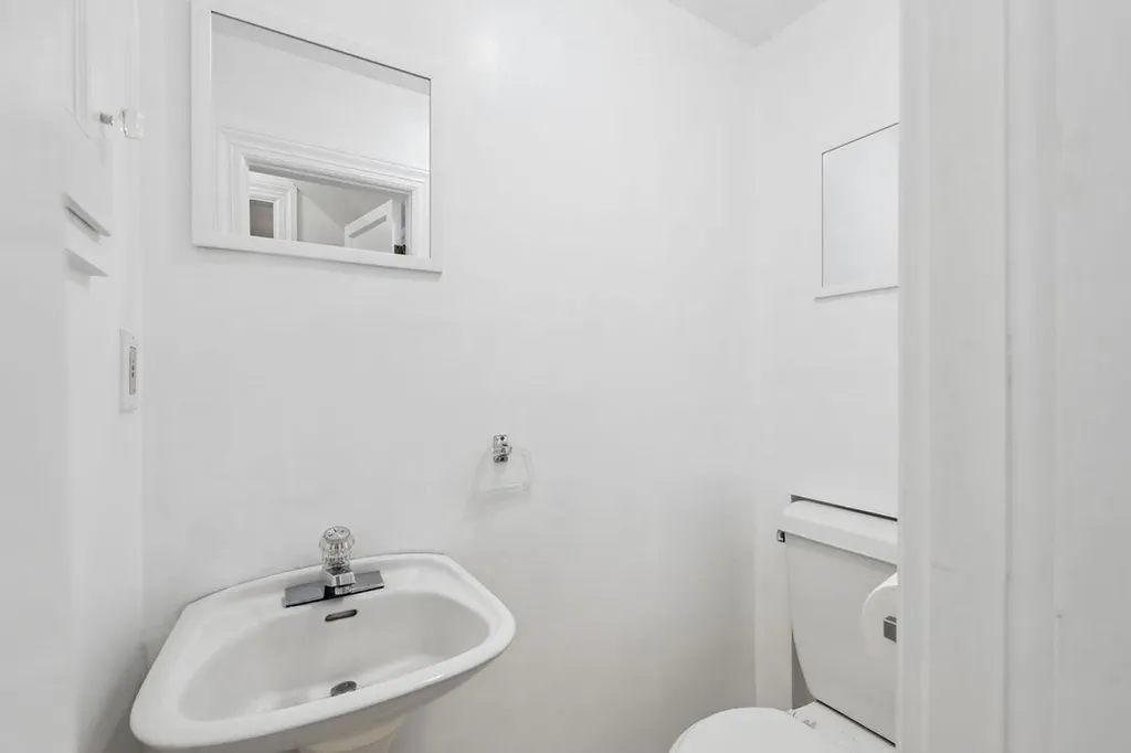 3 Coolidge Drive Portsmouth NH 03801
