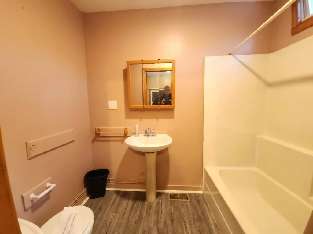 20 Elmwood Trailer Park Road Danbury NH 03230