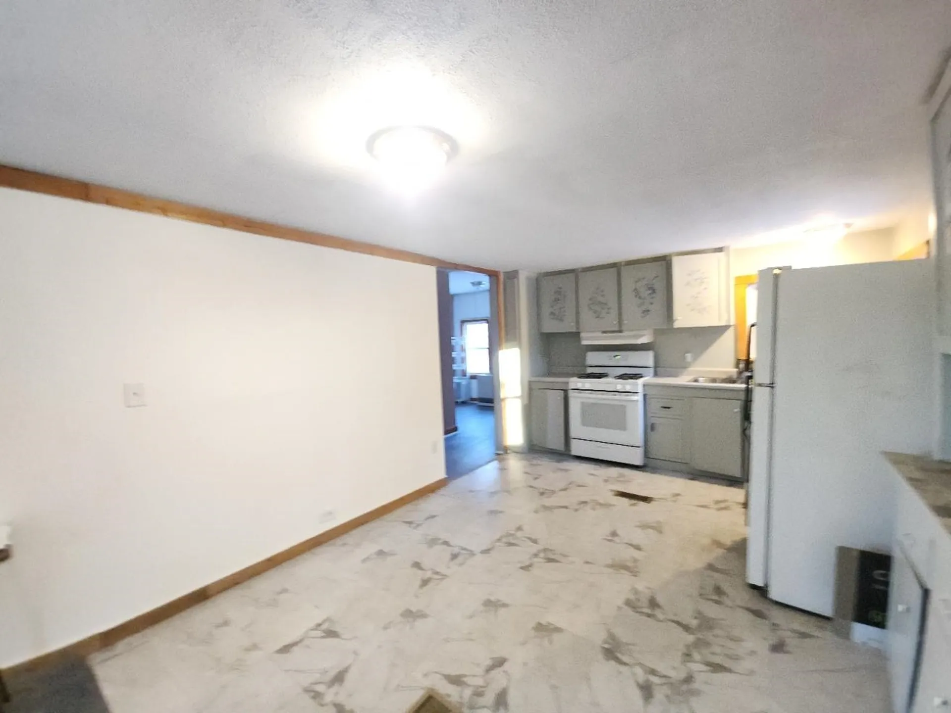 20 Elmwood Trailer Park Road Danbury NH 03230