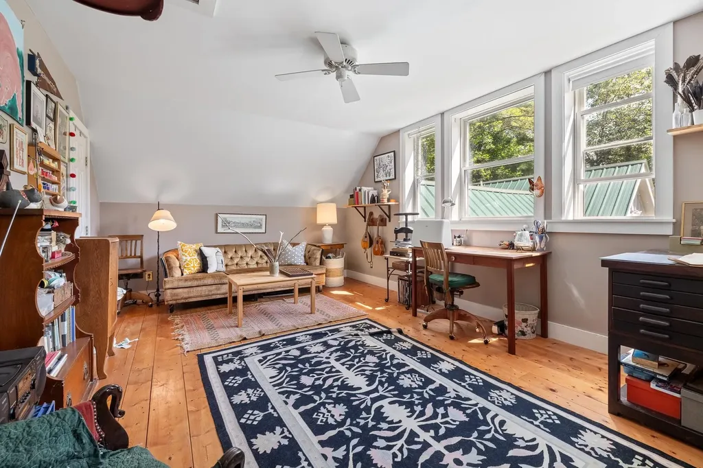 580 Moore Road Sharon VT 05065