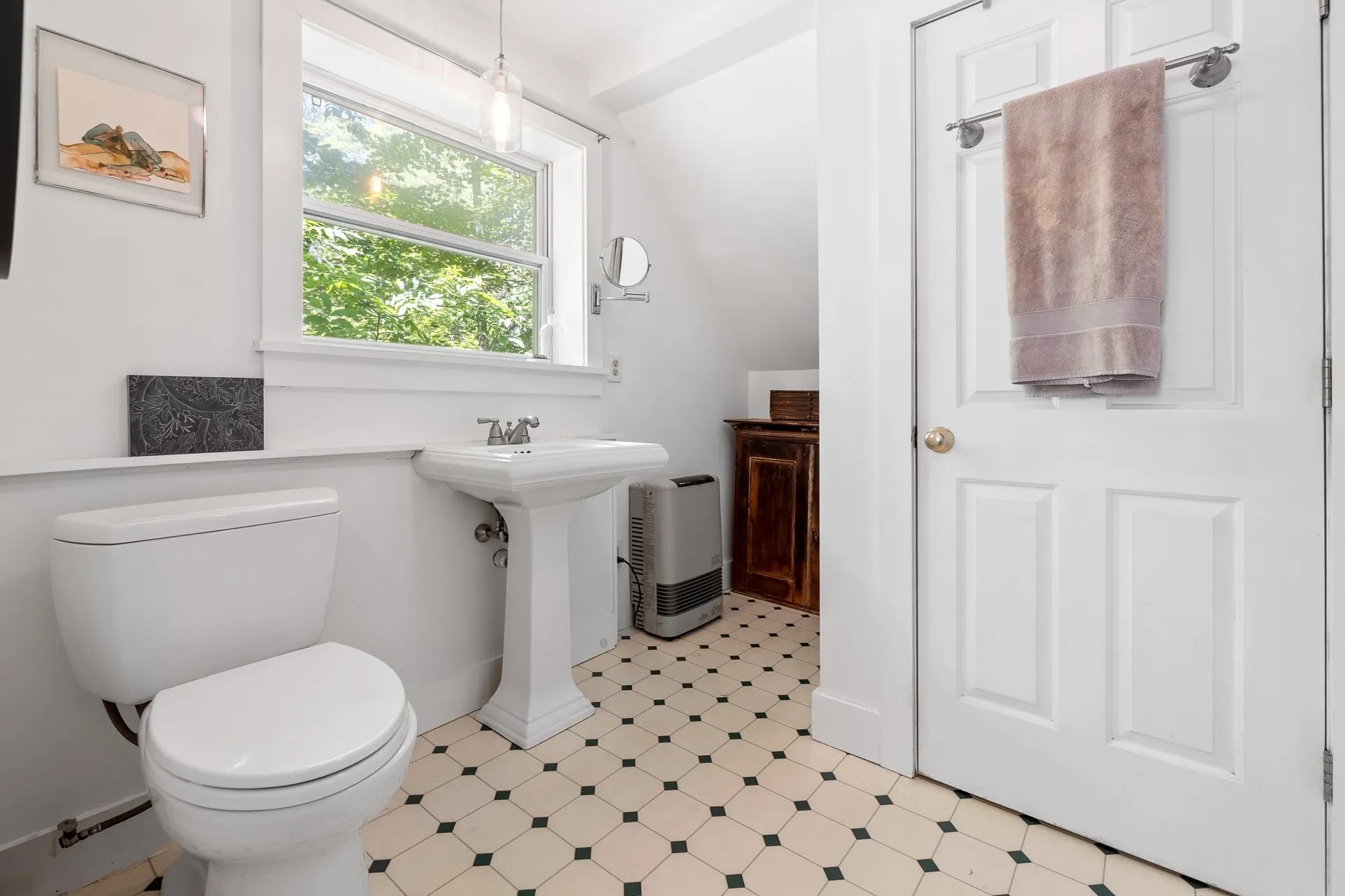 580 Moore Road Sharon VT 05065