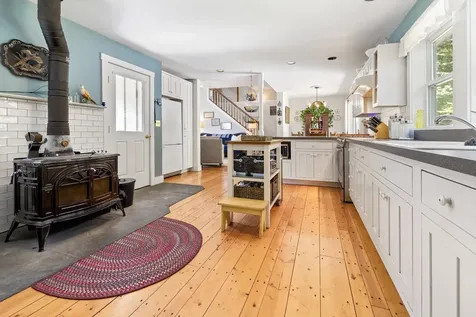 580 Moore Road Sharon VT 05065