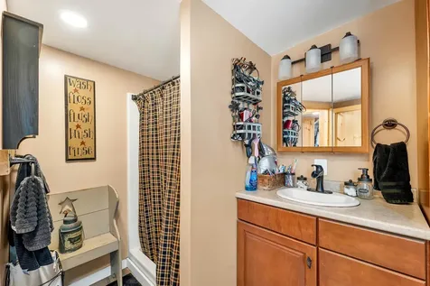 35 Union Street Farmington NH 03835