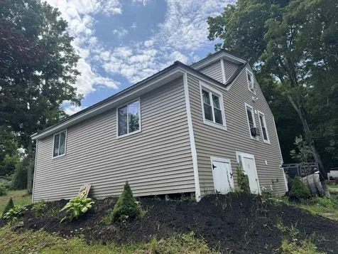 35 Union Street Farmington NH 03835