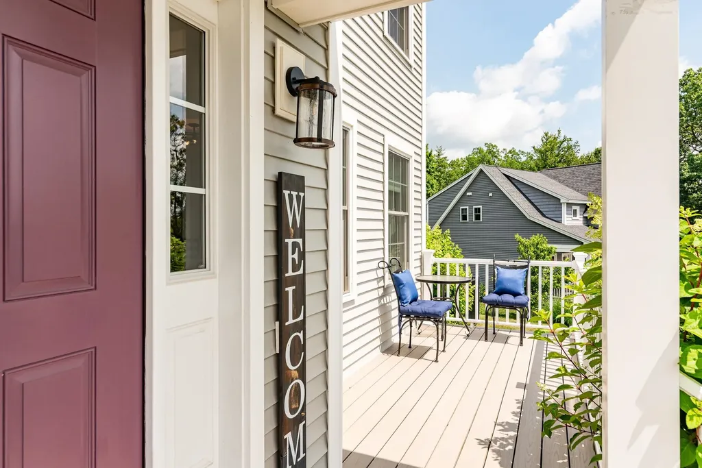 35 Thatcher Way Barrington NH 03825