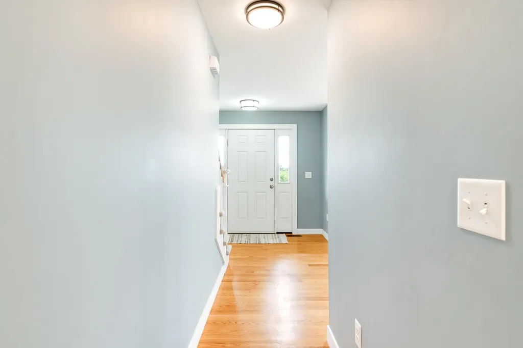 35 Thatcher Way Barrington NH 03825