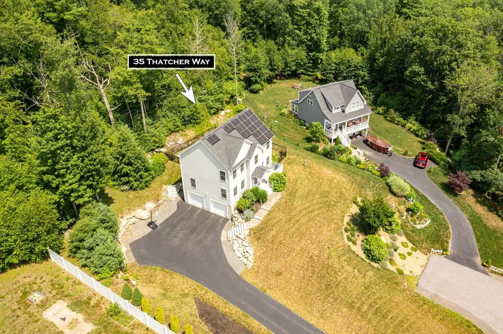 35 Thatcher Way Barrington NH 03825