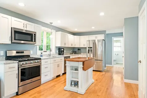 35 Thatcher Way Barrington NH 03825