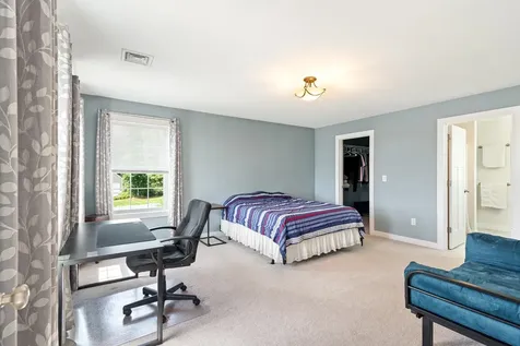 35 Thatcher Way Barrington NH 03825