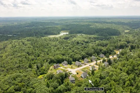 35 Thatcher Way Barrington NH 03825