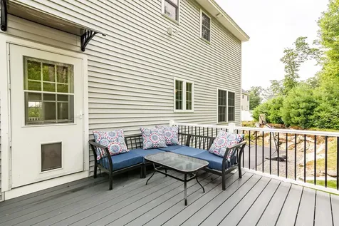 35 Thatcher Way Barrington NH 03825