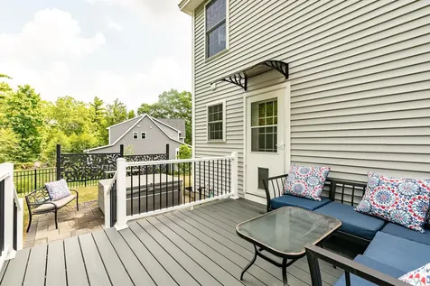 35 Thatcher Way Barrington NH 03825