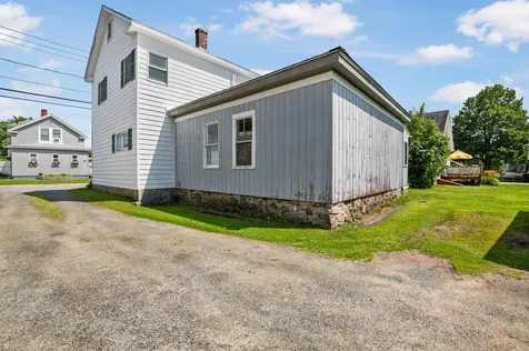 42 Rich Street Northumberland NH 03582