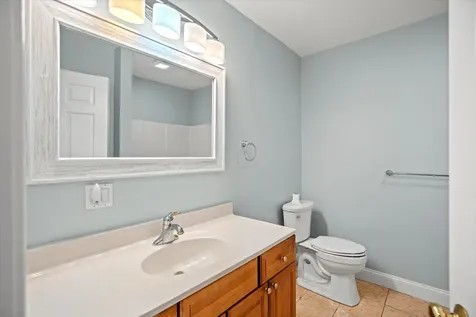 28 Weare Road Seabrook NH 03874