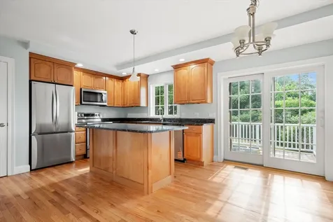 28 Weare Road Seabrook NH 03874