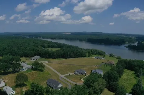 25 Fosters Drive Dover NH 03820