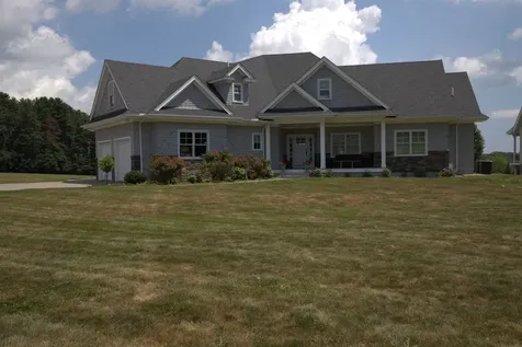 25 Fosters Drive Dover NH 03820