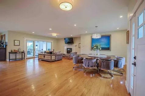 25 Fosters Drive Dover NH 03820