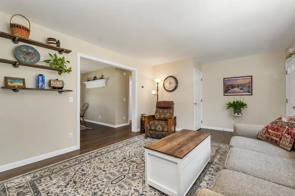 18 Butternut Lane Tuftonboro NH 03816