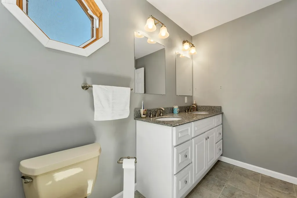 18 Butternut Lane Tuftonboro NH 03816