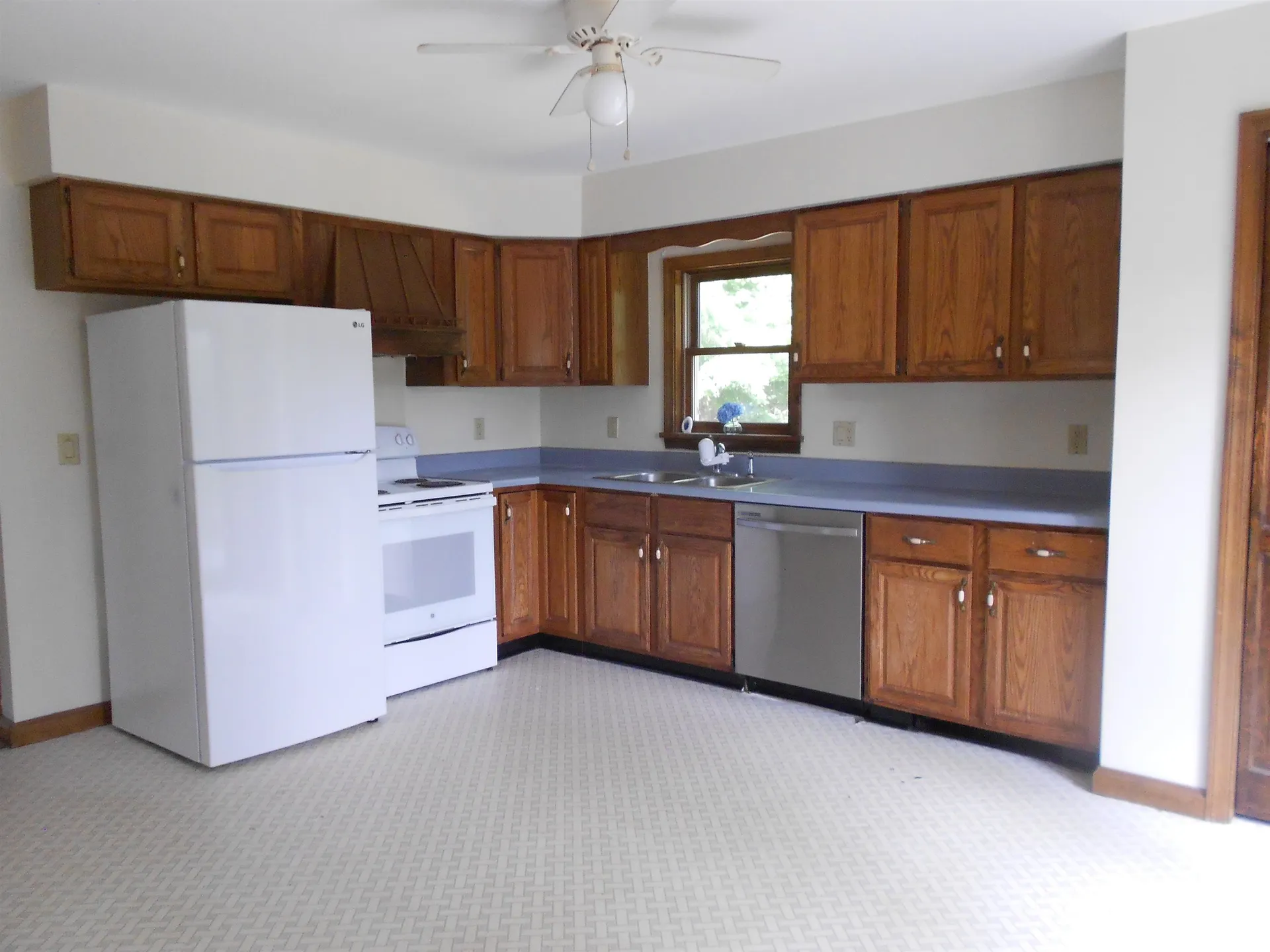 5 Tepi Lane Gilmanton NH 03237