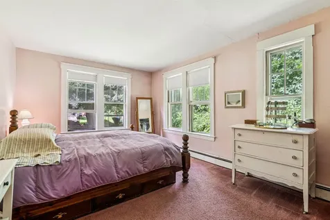 38 Cardinal Drive Hartford VT 05088