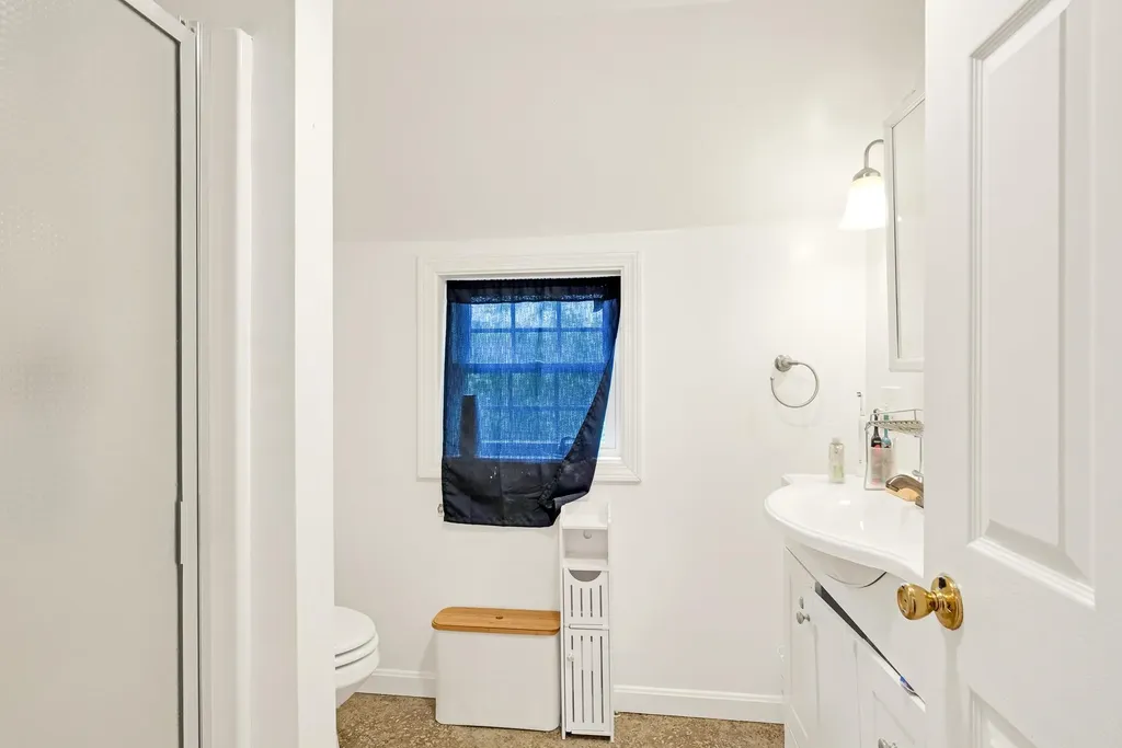 191 Main Street Alton NH 03809