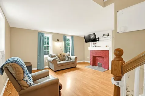 191 Main Street Alton NH 03809