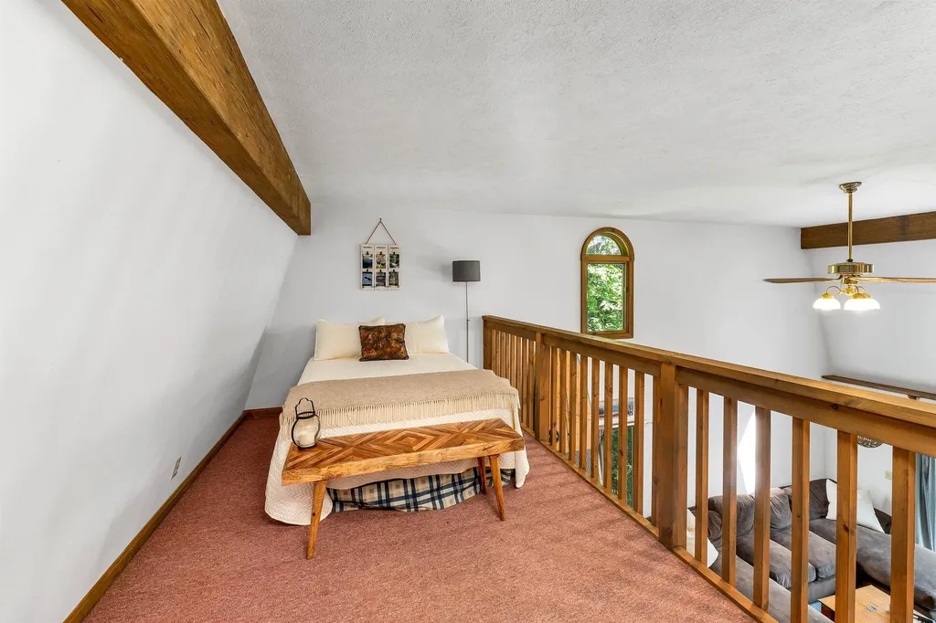 18 Brightwaters Drive New Durham NH 03855
