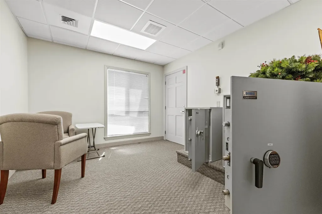 17 Armory Road Milford NH 03055