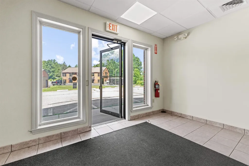 17 Armory Road Milford NH 03055