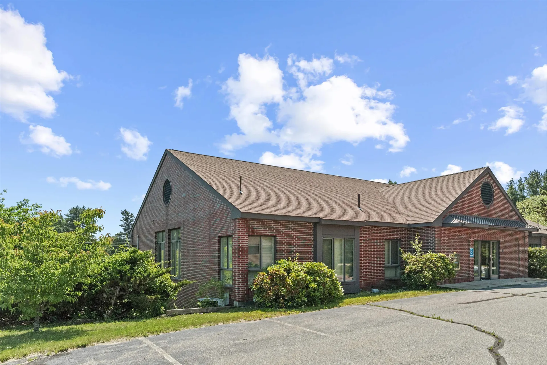 17 Armory Road Milford NH 03055