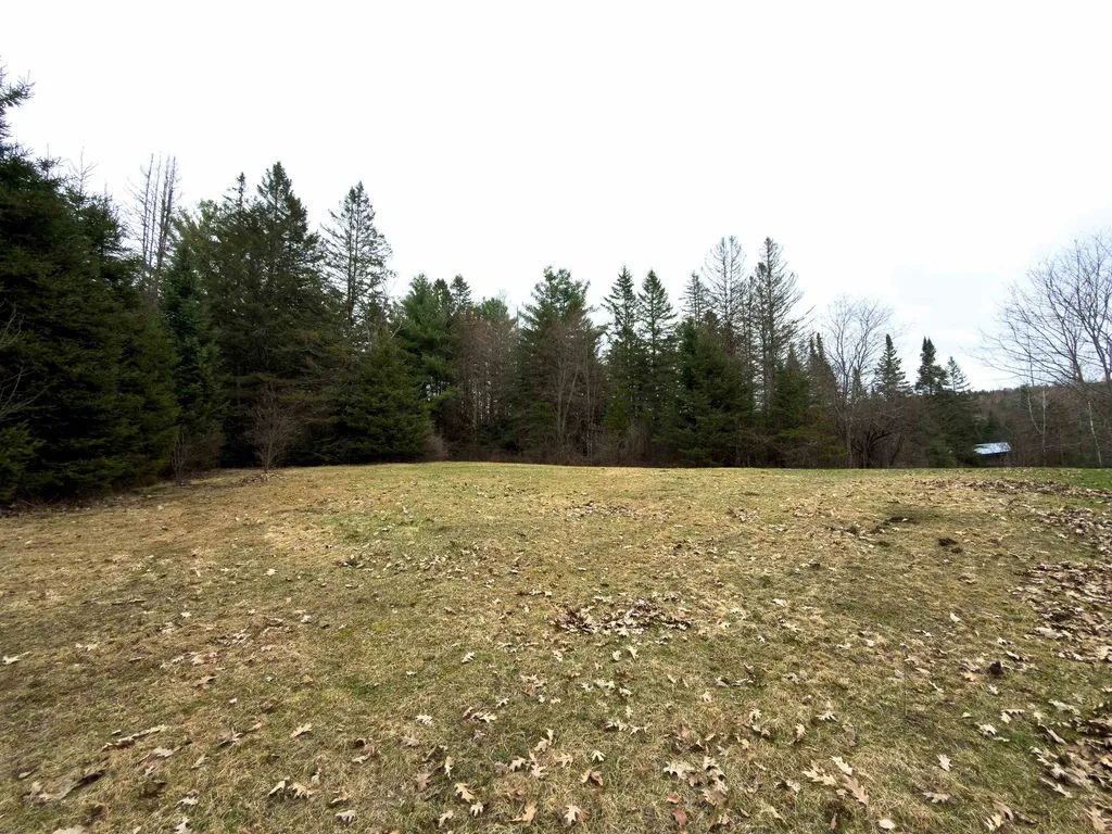 31 Privacy Lane Concord VT 05824