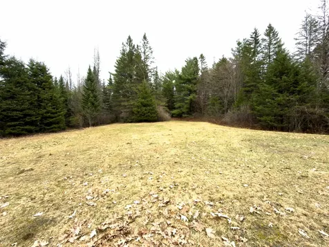 31 Privacy Lane Concord VT 05824