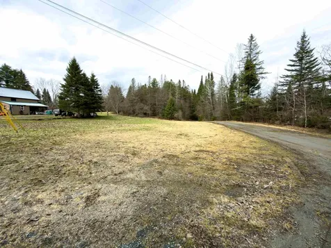 31 Privacy Lane Concord VT 05824