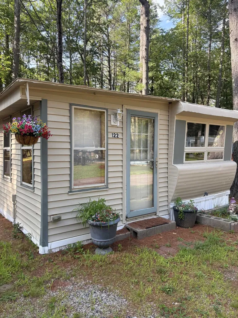 122 Chickadee Lane Alton NH 03809