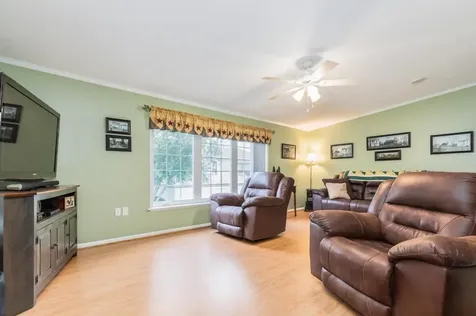 26 Watercress Drive Rochester NH 03868