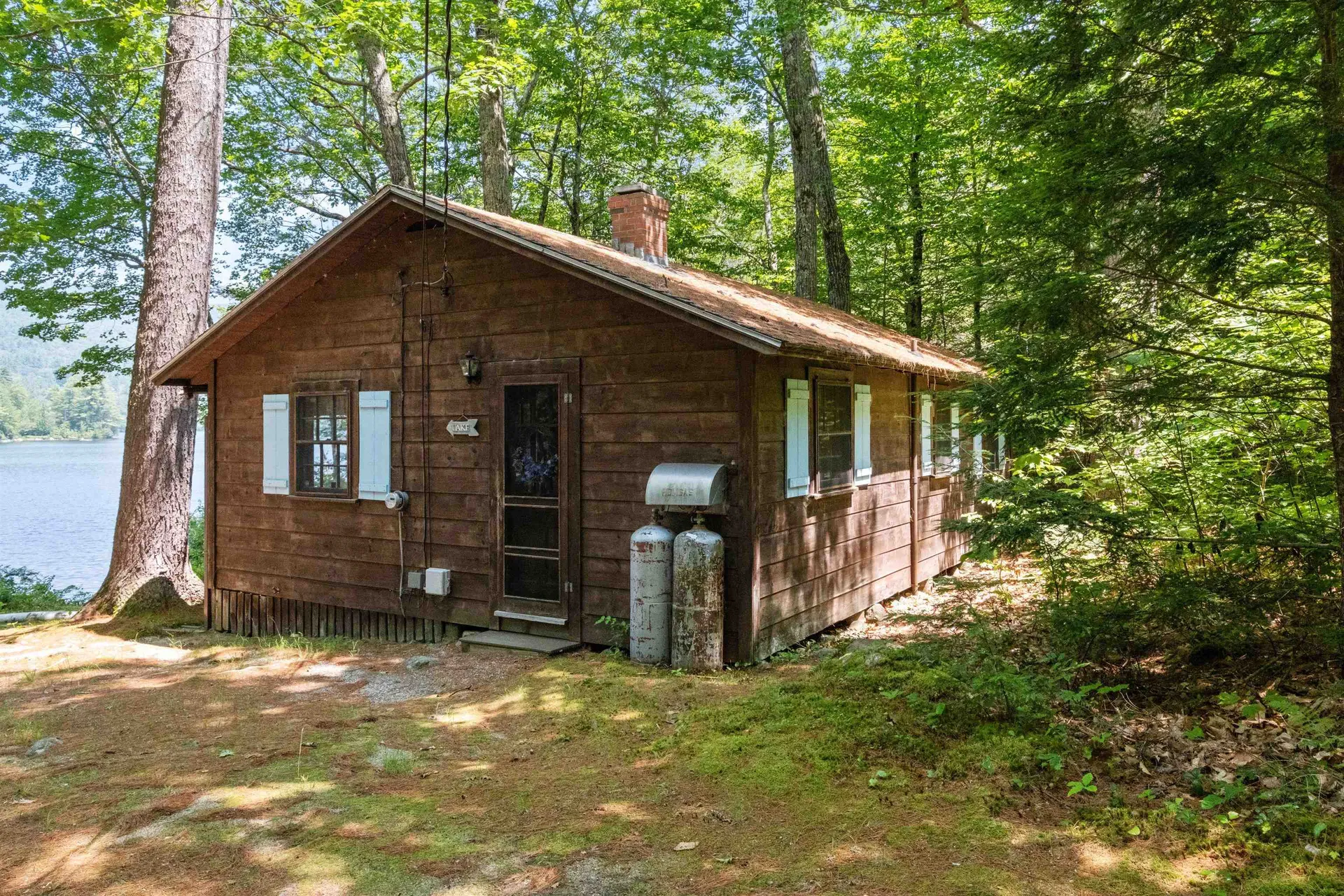 157 Kanasatka Road Moultonborough NH 03254