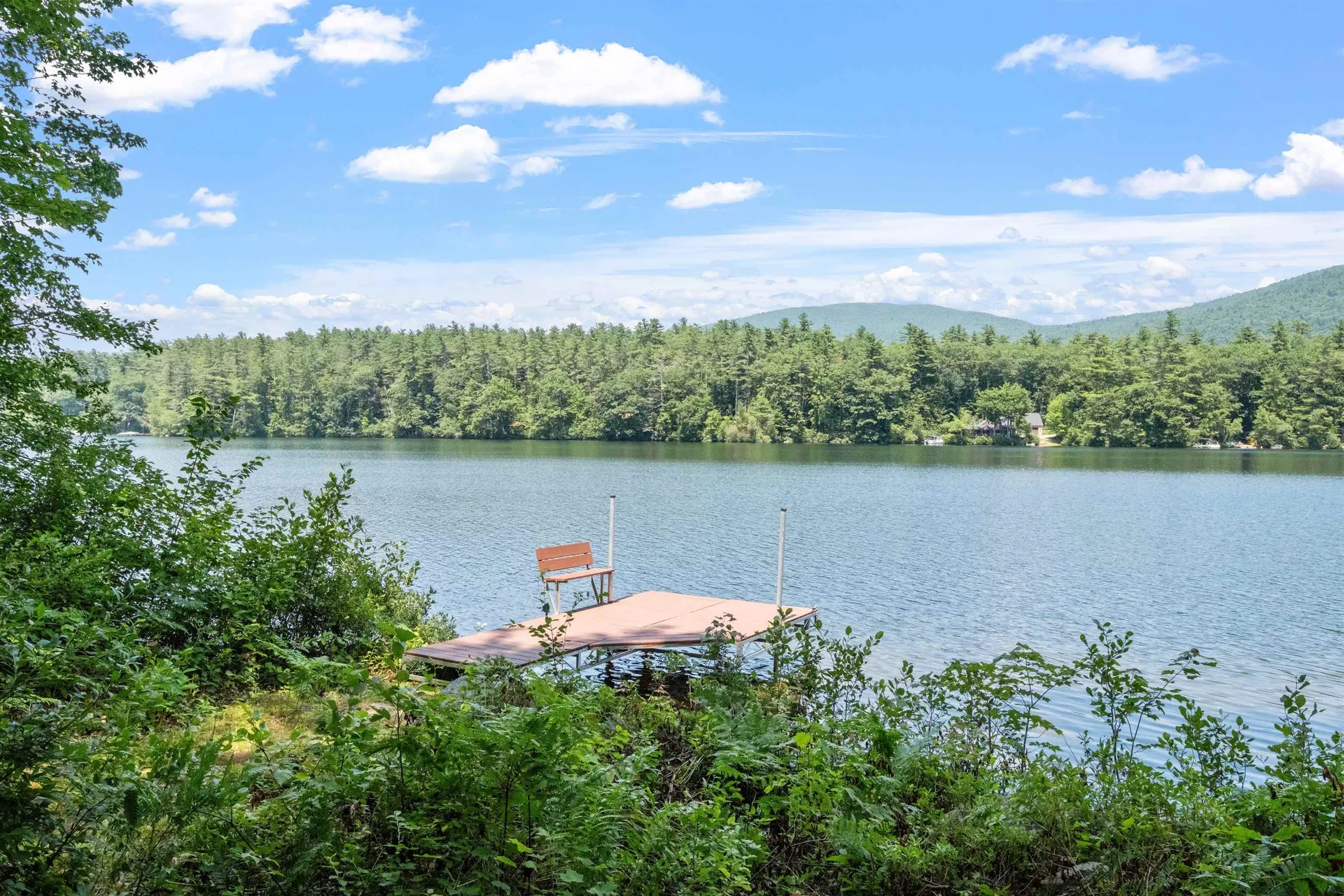 157 Kanasatka Road Moultonborough NH 03254