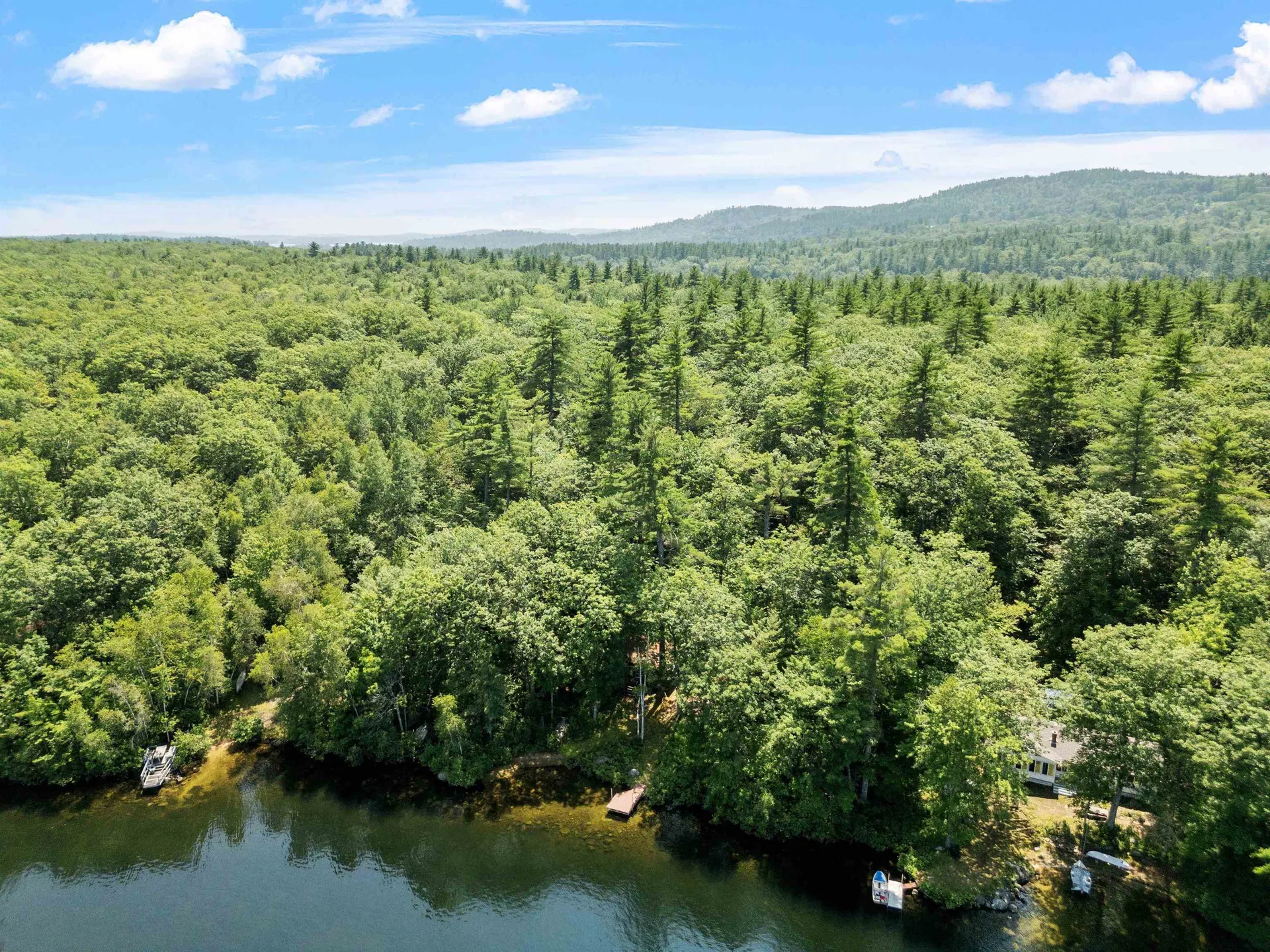 157 Kanasatka Road Moultonborough NH 03254