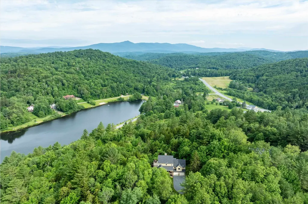 91 East Hill Road Wilmington VT 05363