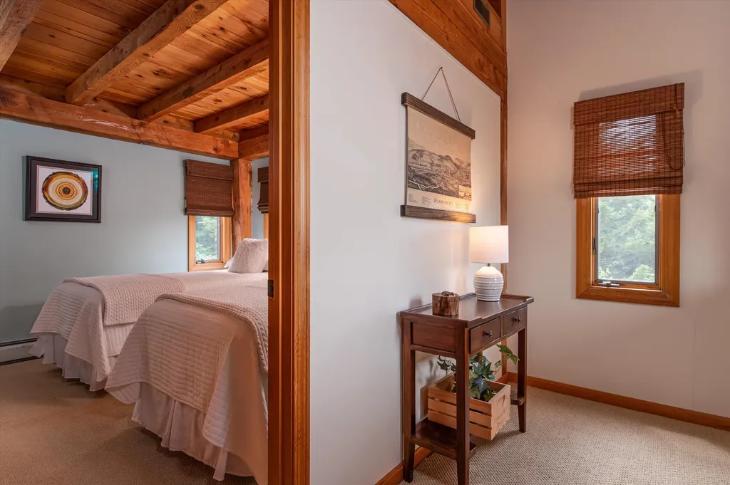 91 East Hill Road Wilmington VT 05363