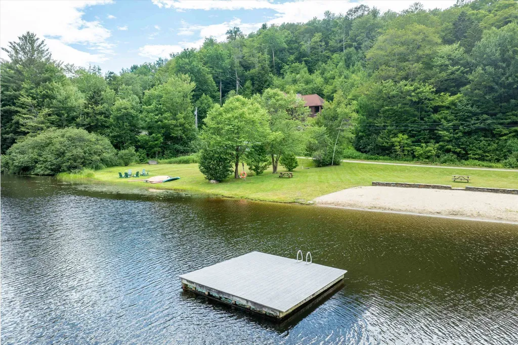 91 East Hill Road Wilmington VT 05363