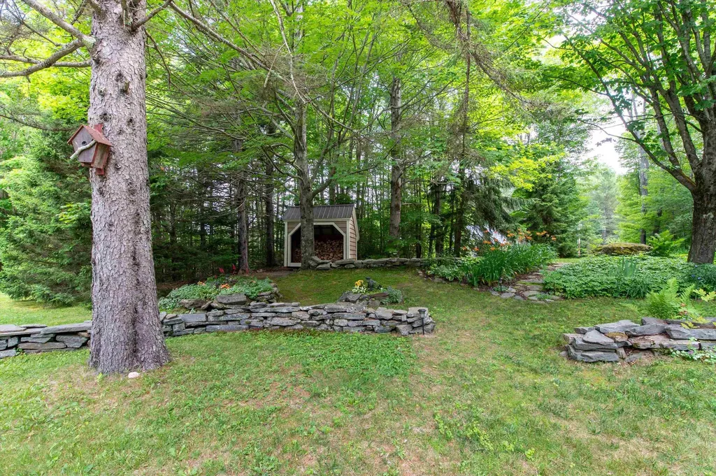 91 East Hill Road Wilmington VT 05363