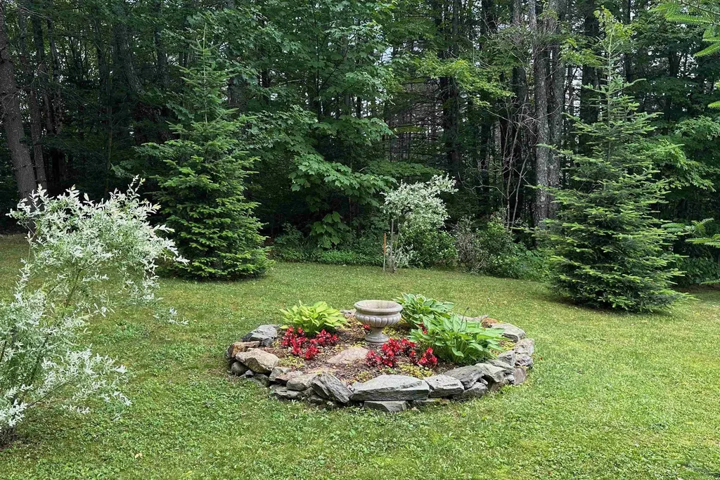 91 East Hill Road Wilmington VT 05363