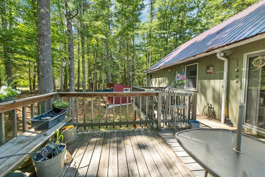 10 Woodridge Road Moultonborough NH 03254