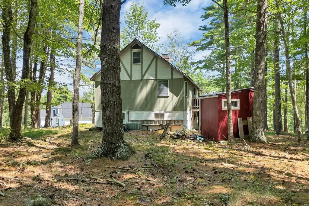 10 Woodridge Road Moultonborough NH 03254