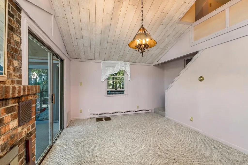 10 Woodridge Road Moultonborough NH 03254