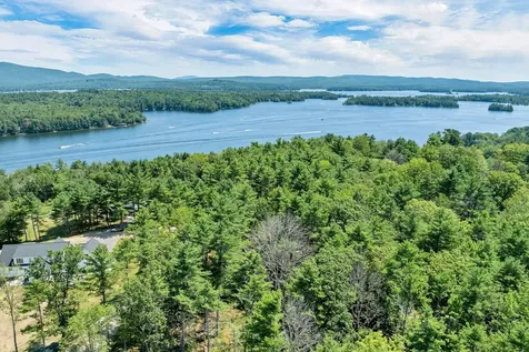 10 Woodridge Road Moultonborough NH 03254